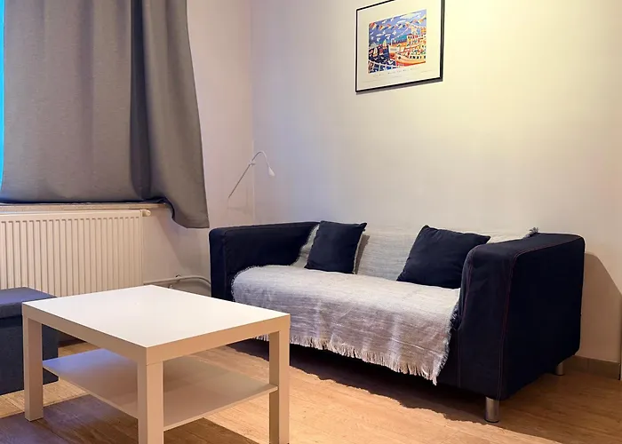 Wimbledon 0202 Apartment